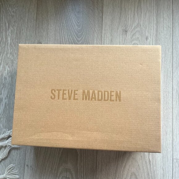 Steve Madden TEACUP Slingback Heels - Blue Satin - Picture 6 of 8